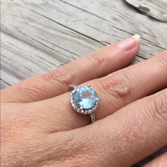 Jewelry - Light Blue Topaz Halo Ring sz 6